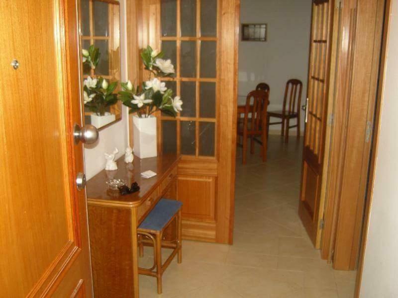 Near Faro's Airport Apartamento